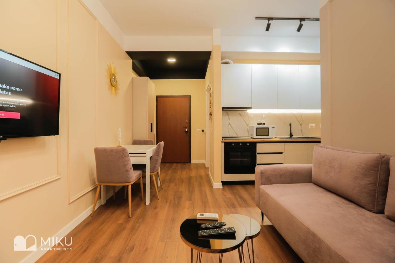 Miku Apartment - Perfect 1Bedroom At Komuna E Parisit Tiran Dış mekan fotoğraf